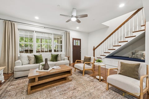 Tiny photo for 410 Belleplaine Avenue, Park Ridge, IL 60068 (MLS # 12686766)