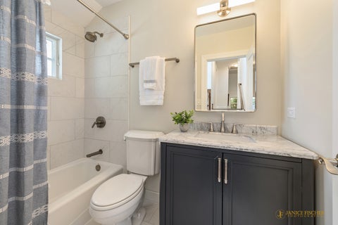 Tiny photo for 410 Belleplaine Avenue, Park Ridge, IL 60068 (MLS # 12686766)