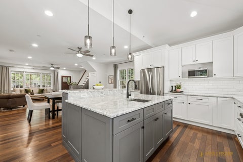 Tiny photo for 410 Belleplaine Avenue, Park Ridge, IL 60068 (MLS # 12686766)