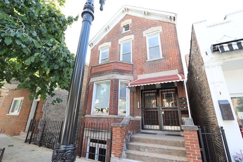 2440 S Oakley Avenue Chicago IL 60608