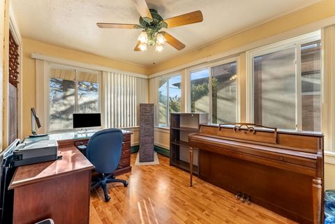 Tiny photo for 2664 Harrison Street, Davenport, IA 52806 (MLS # 12563020)