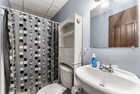 Tiny photo for 2664 Harrison Street, Davenport, IA 52806 (MLS # 12563020)