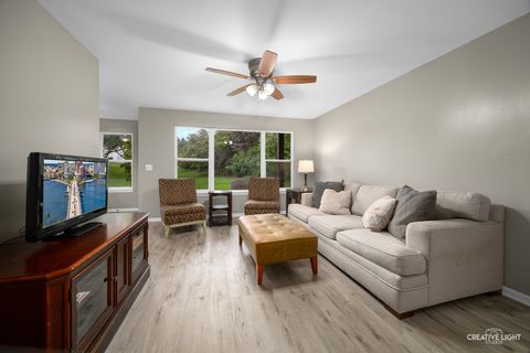 Tiny photo for 1106 Canterbury Court #A, Elgin, IL 60120 (MLS # 12454525)