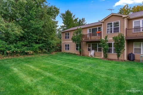 Tiny photo for 1106 Canterbury Court #A, Elgin, IL 60120 (MLS # 12454525)