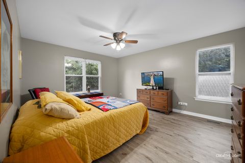 Tiny photo for 1106 Canterbury Court #A, Elgin, IL 60120 (MLS # 12454525)