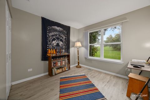 Tiny photo for 1106 Canterbury Court #A, Elgin, IL 60120 (MLS # 12454525)