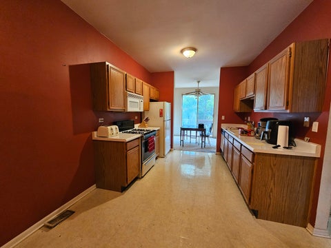 Tiny photo for 6 Grandview Court, Algonquin, IL 60102 (MLS # 12768748)