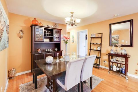 Tiny photo for 3938 N Keeler Avenue #2W, Chicago, IL 60641 (MLS # 12563912)