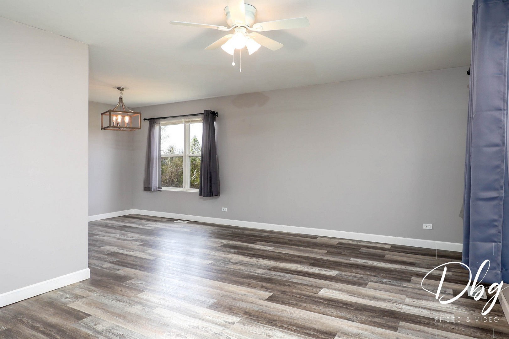 2272 IROQUOIS Lane