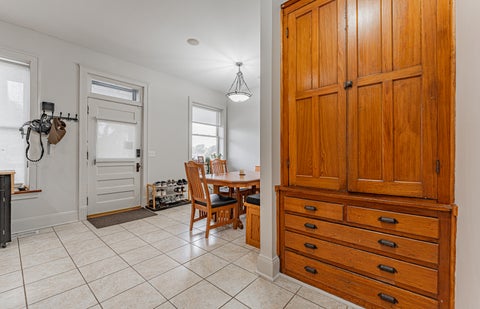 Tiny photo for 114 W Locust Street, Bloomington, IL 61701 (MLS # 12731878)
