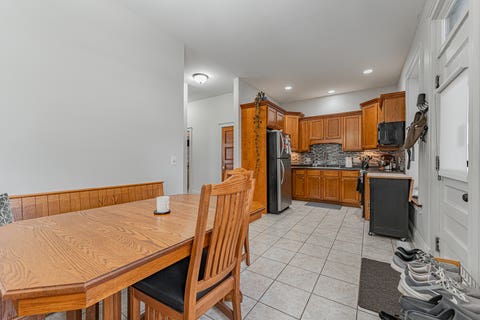 Tiny photo for 114 W Locust Street, Bloomington, IL 61701 (MLS # 12731878)