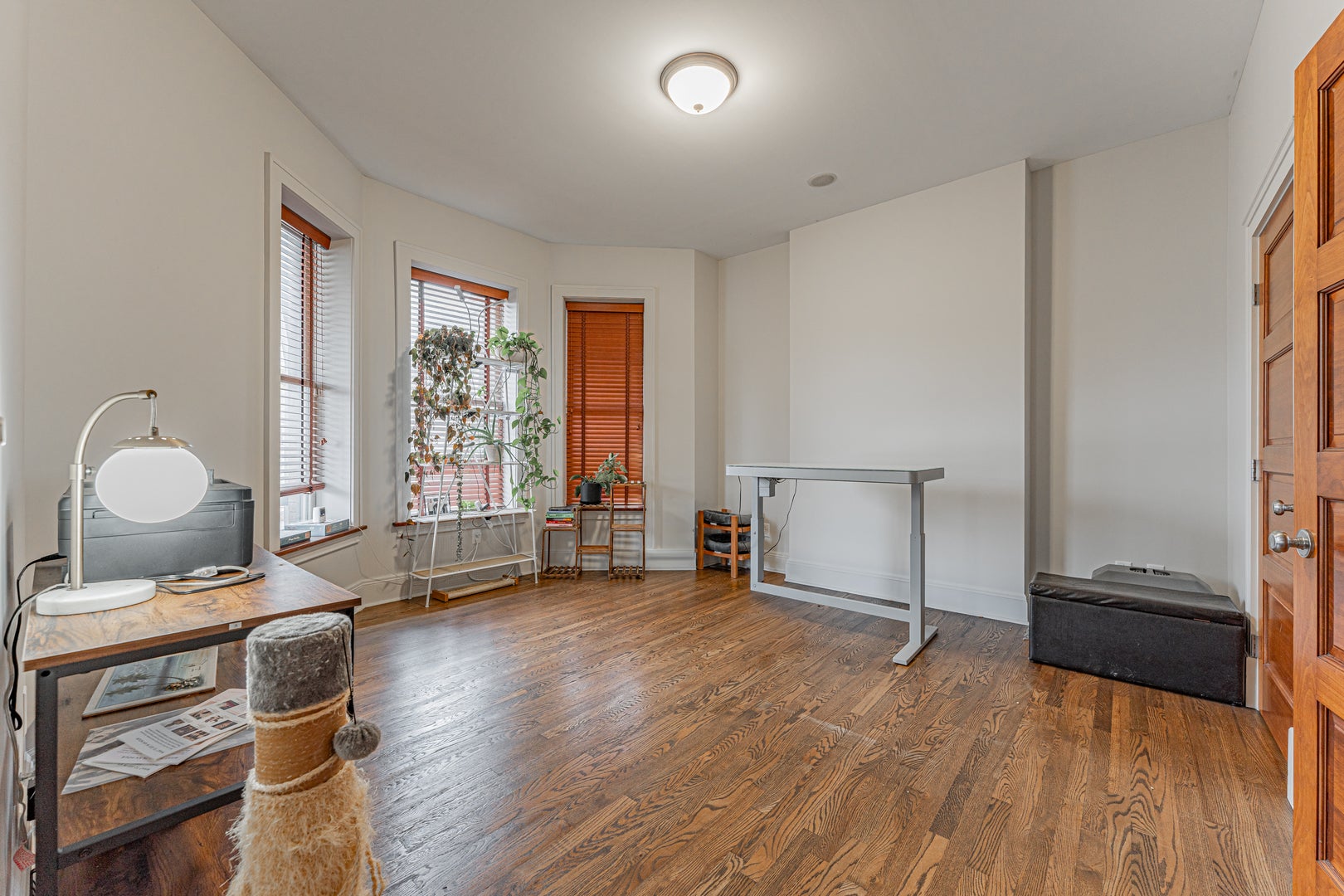114 W Locust Street