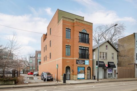 Tiny photo for 1718 N Clybourn Avenue #1, Chicago, IL 60614 (MLS # 12487811)