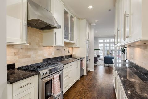 Tiny photo for 1718 N Clybourn Avenue #1, Chicago, IL 60614 (MLS # 12487811)