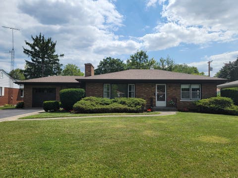 Photo of 1514 Mayfield Avenue, Joliet, IL 60435 (MLS # 12568211)