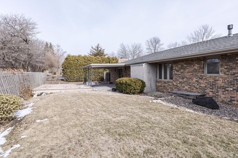 Tiny photo for 207 Hampton Drive, Bloomington, IL 61704 (MLS # 12545654)