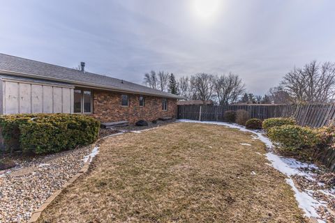 Tiny photo for 207 Hampton Drive, Bloomington, IL 61704 (MLS # 12545654)
