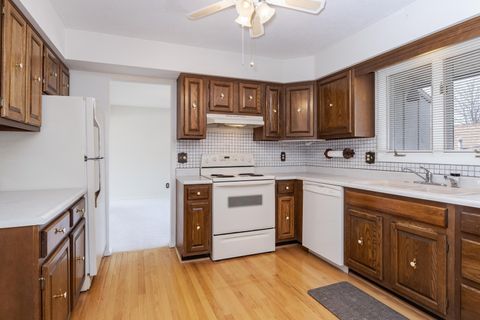 Tiny photo for 207 Hampton Drive, Bloomington, IL 61704 (MLS # 12545654)