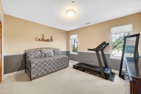 Tiny photo for 405 W Pierce Road #201, Itasca, IL 60143 (MLS # 12666101)