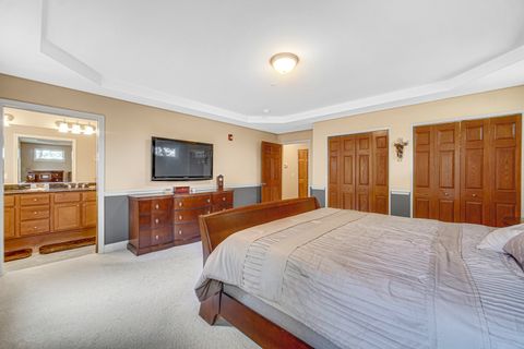 Tiny photo for 405 W Pierce Road #201, Itasca, IL 60143 (MLS # 12666101)