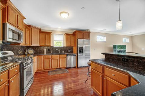 Tiny photo for 405 W Pierce Road #201, Itasca, IL 60143 (MLS # 12666101)