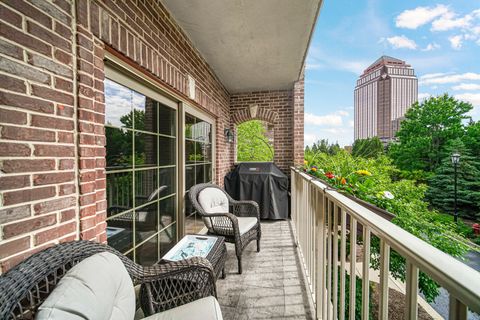 Tiny photo for 405 W Pierce Road #201, Itasca, IL 60143 (MLS # 12666101)