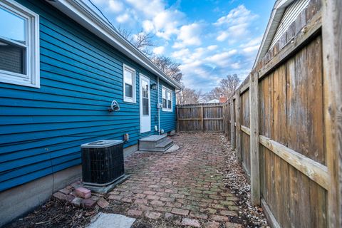 Tiny photo for 1607 Hovey Avenue, Normal, IL 61761 (MLS # 12578735)