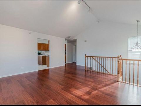 Tiny photo for 1441 Orleans Drive #1441, Mundelein, IL 60060 (MLS # 12338469)