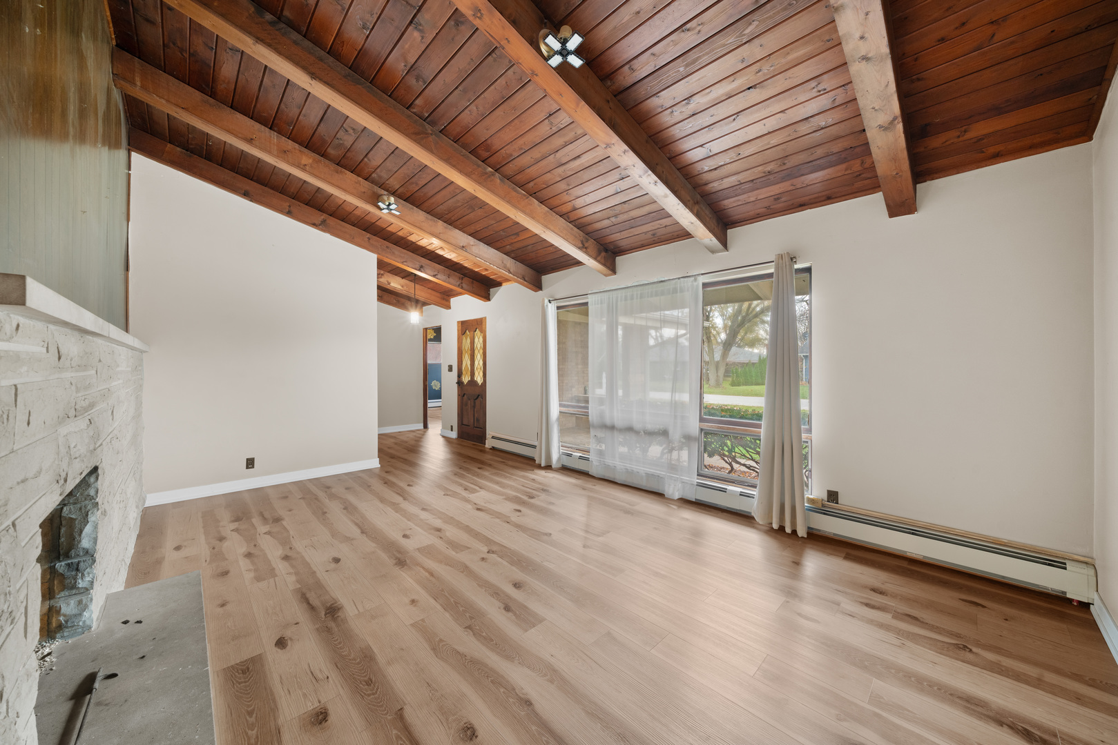 707 E Prairie Street