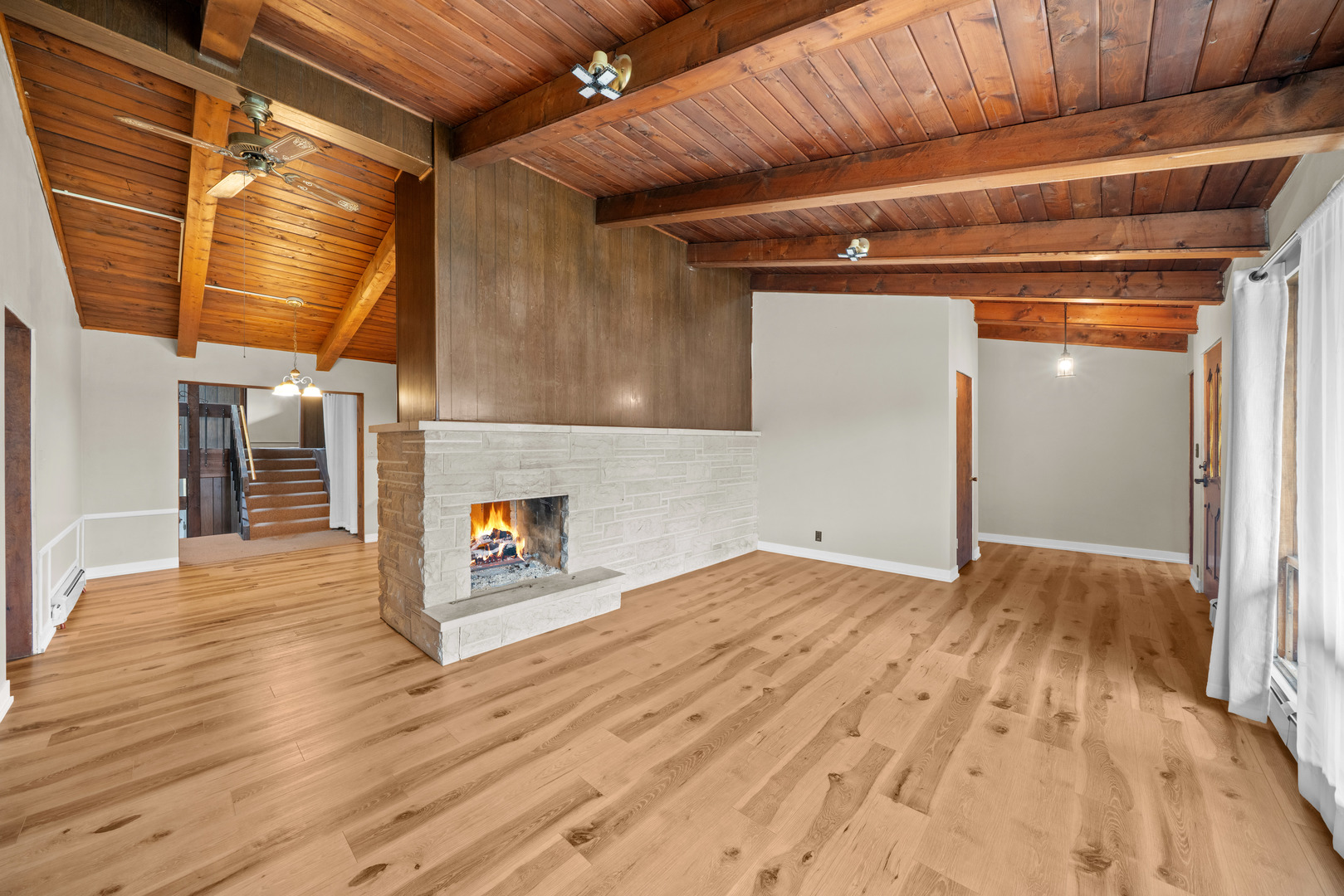 707 E Prairie Street