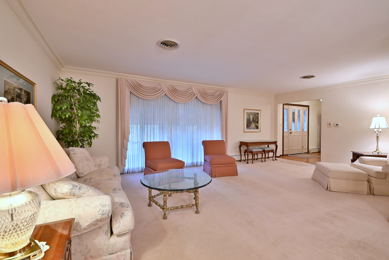 7976 Clarendon Hills Road