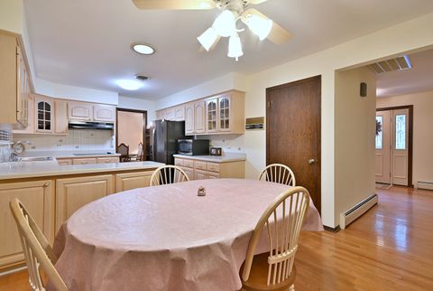 Tiny photo for 7976 Clarendon Hills Road, Willowbrook, IL 60527 (MLS # 12448367)