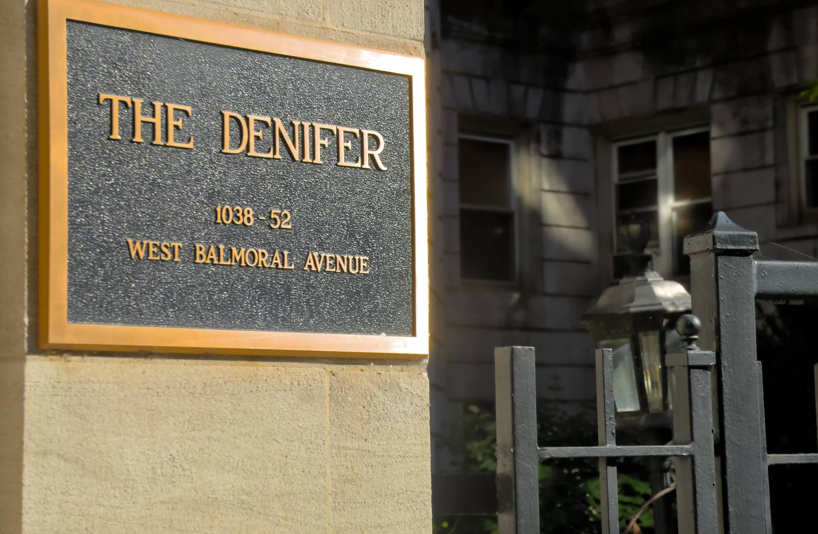 1052 W Balmoral Avenue 5F