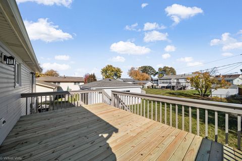 Tiny photo for 7209 Hawthorne Avenue, Woodridge, IL 60517 (MLS # 12514115)