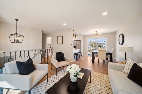 Tiny photo for 7209 Hawthorne Avenue, Woodridge, IL 60517 (MLS # 12514115)