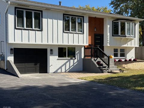 7209 Hawthorne Avenue Woodridge IL 60517