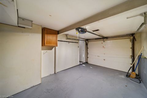 Tiny photo for 7209 Hawthorne Avenue, Woodridge, IL 60517 (MLS # 12514115)