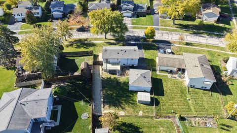 Tiny photo for 7209 Hawthorne Avenue, Woodridge, IL 60517 (MLS # 12514115)