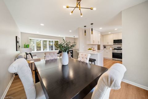 Tiny photo for 7209 Hawthorne Avenue, Woodridge, IL 60517 (MLS # 12514115)