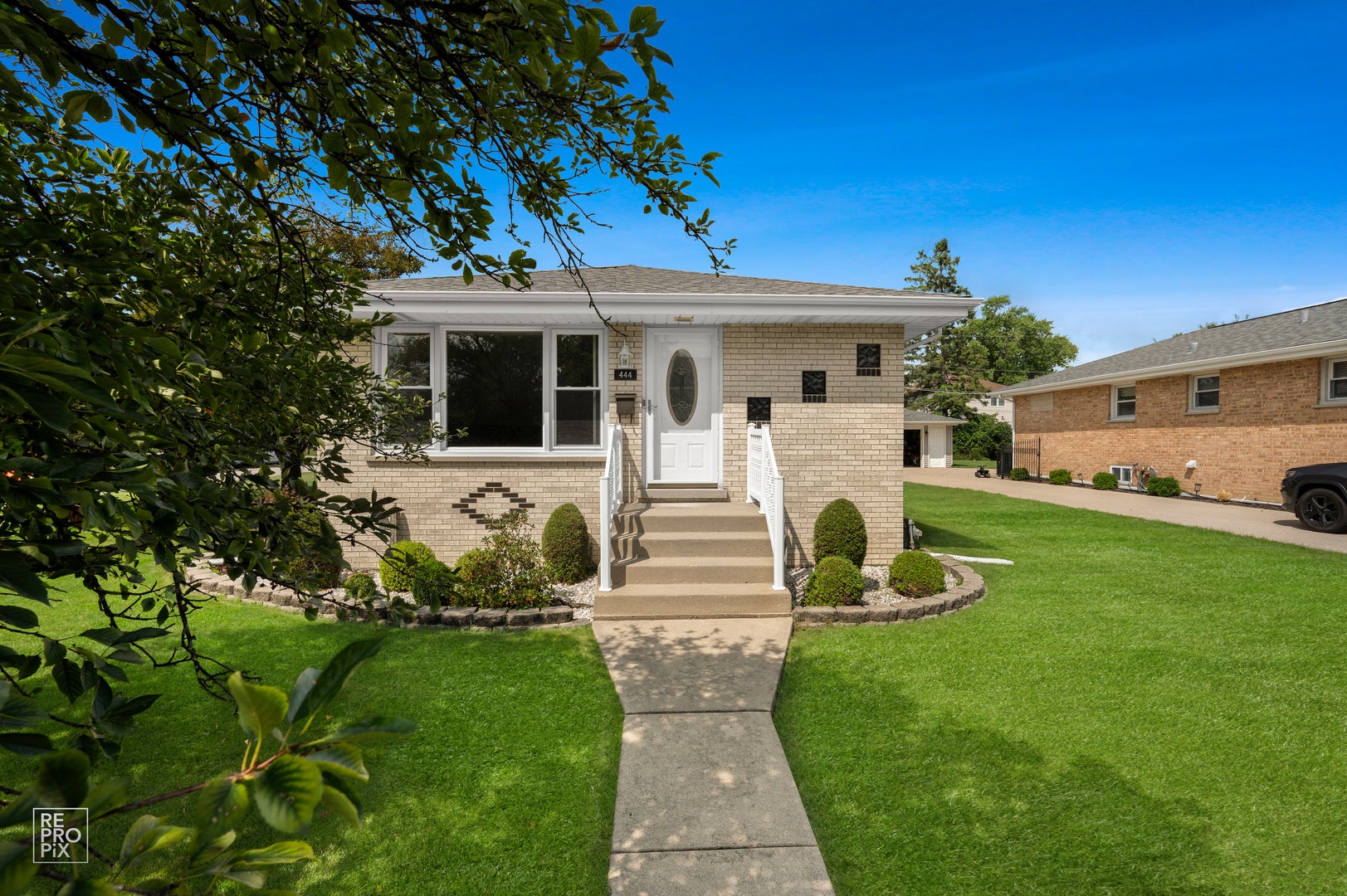 444 S Prospect Avenue