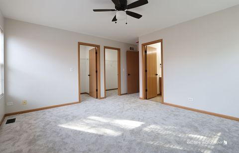 Tiny photo for 505 N Fox Trail #505, Round Lake, IL 60073 (MLS # 12506097)