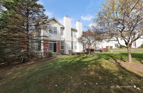 Tiny photo for 505 N Fox Trail #505, Round Lake, IL 60073 (MLS # 12506097)