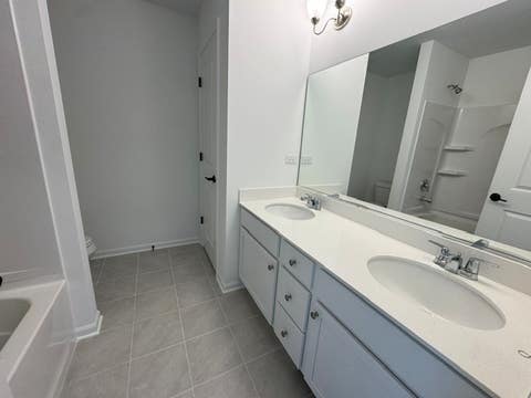 Tiny photo for 703 Pomfret Court, Oswego, IL 60543 (MLS # 12665467)