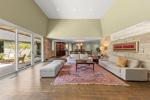 Tiny photo for 606 Lakeview Terrace, Glen Ellyn, IL 60137 (MLS # 12453382)