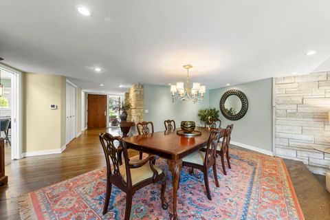 Tiny photo for 606 Lakeview Terrace, Glen Ellyn, IL 60137 (MLS # 12453382)