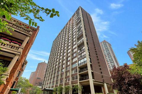 Photo of 1 E Schiller Street #12A, Chicago, IL 60610 (MLS # 12547881)