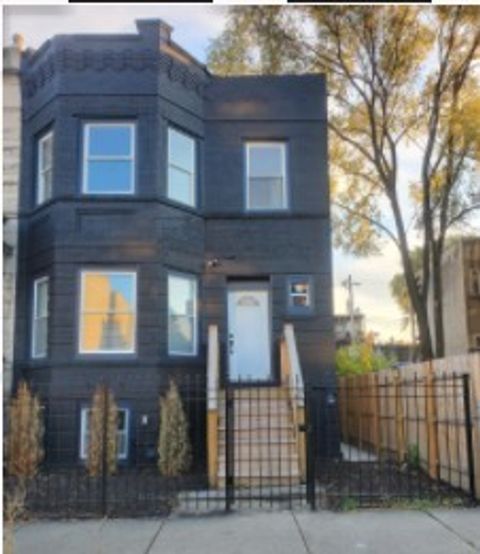 Photo of 4309 W Monroe Street, Chicago, IL 60624 (MLS # 12524661)
