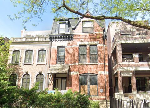 2052 N Dayton Street 2R Chicago IL 60614