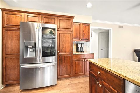Tiny photo for 467 Taubert Avenue, Batavia, IL 60510 (MLS # 12498098)