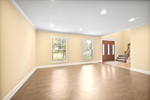 Tiny photo for 467 Taubert Avenue, Batavia, IL 60510 (MLS # 12498098)